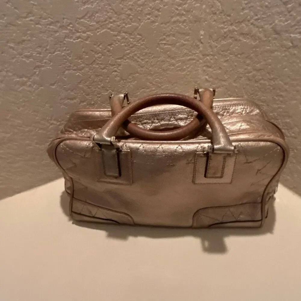 Loewe Amazona 28 Top Handle Handbag Metallic Gold Leather Bold Purse